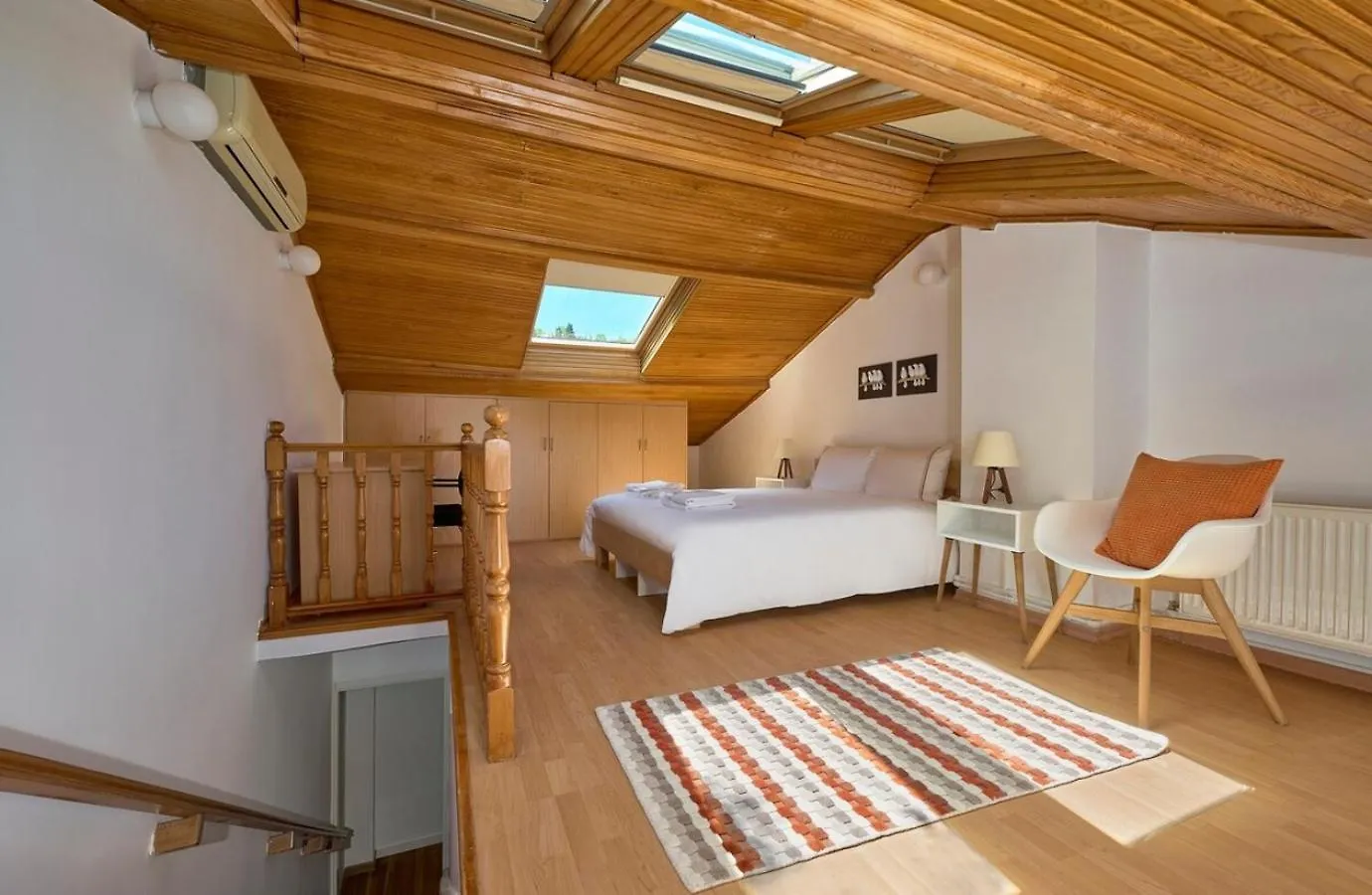 Private Modern Duplex 2Bed1Bath W Terrace! #76 Apartment Istanbul