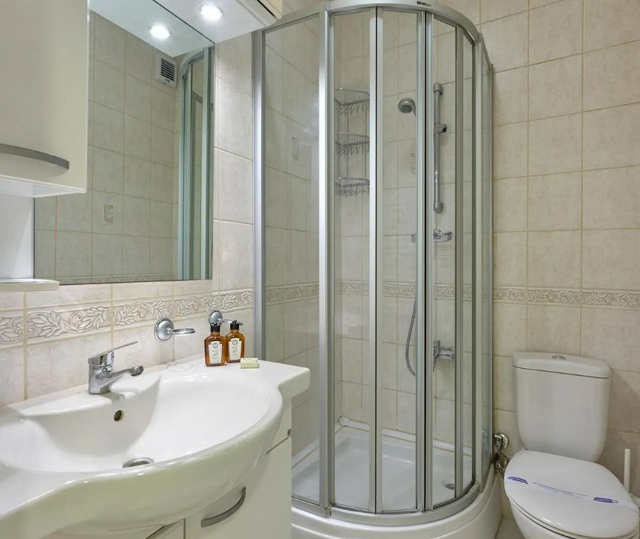 Private Modern Duplex 2Bed1Bath W Terrace! #76 Διαμέρισμα Κωνσταντινούπολη Τουρκία