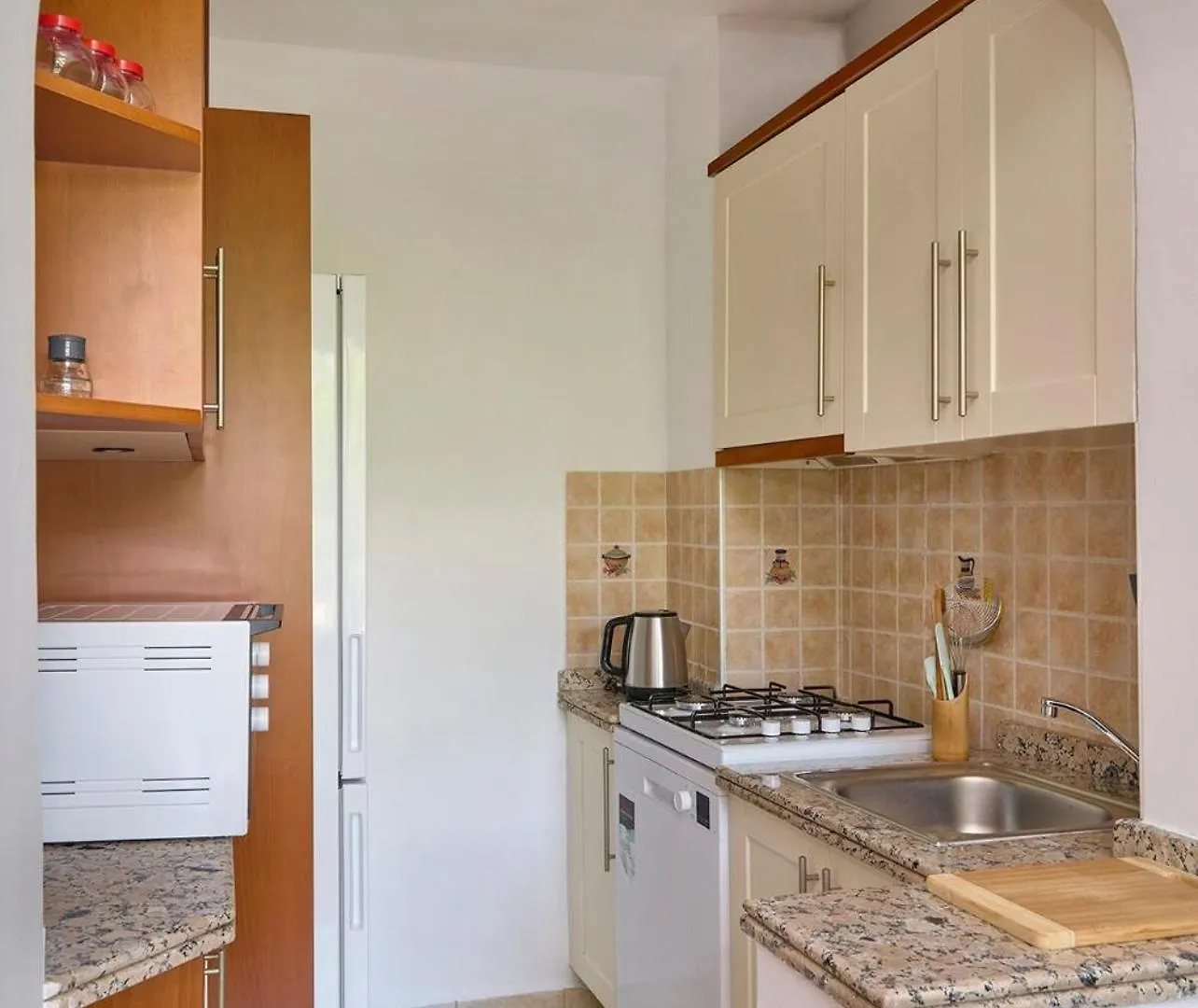 Private Modern Duplex 2Bed1Bath W Terrace! #76 Διαμέρισμα Κωνσταντινούπολη